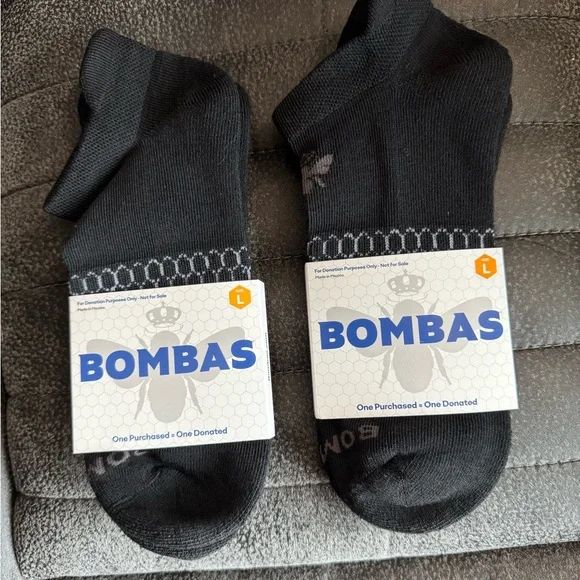 Bombas Black Ankle Socks - Picture 1 of 2